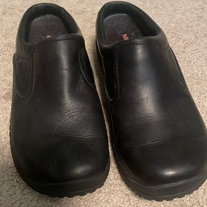 Women’s Black Merrell Shoes Size 6 1/2